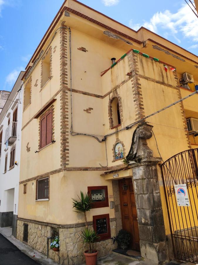 B&B Mediterranea Meta Eksteriør bilde
