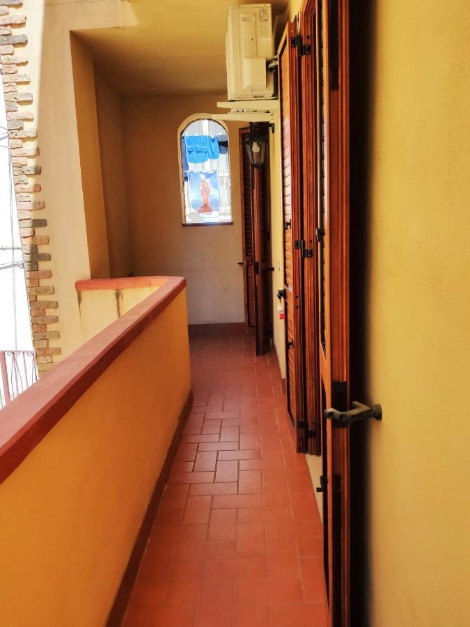 B&B Mediterranea Meta Eksteriør bilde